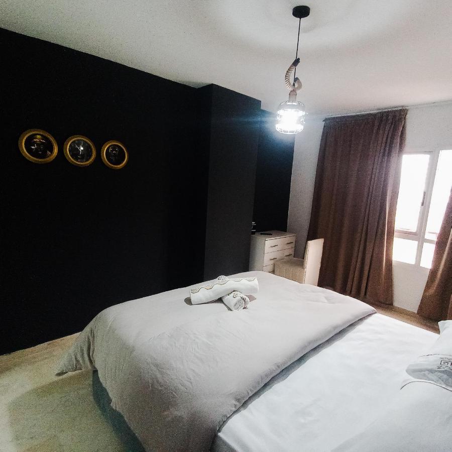 Nouveau Appartement Au Plein Centre-Ville En Face Hilton Tangier Bagian luar foto