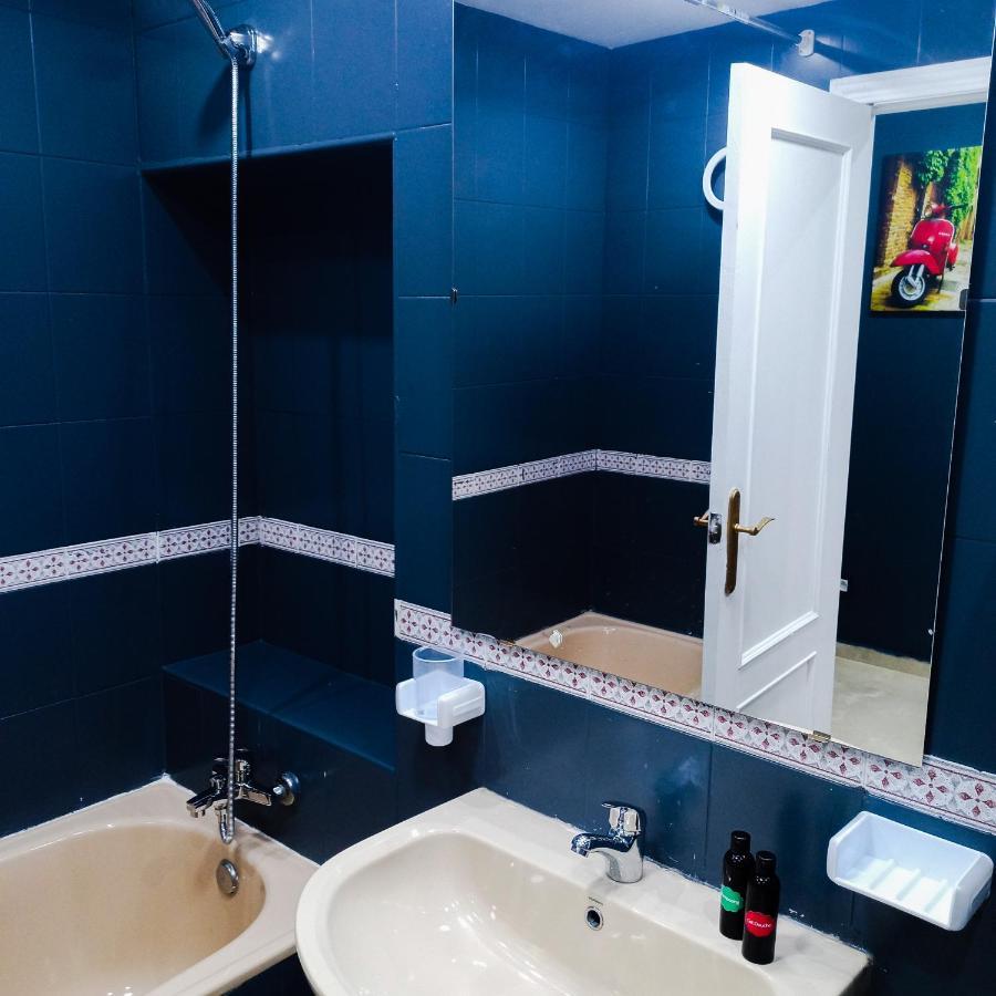 Nouveau Appartement Au Plein Centre-Ville En Face Hilton Tangier Bagian luar foto